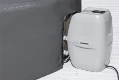 Lay-z Spa Lay-Z-Spa® EnergySense™ - 180cm Round Thermal Hot Tub Cover 12 Lay-z Spa Lay-Z-Spa® EnergySense™ - 180cm Round Thermal Hot Tub Cover -Outdoor Living Hot Tubs 05Withpump