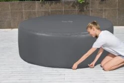 Lay-z Spa Lay-Z-Spa® EnergySense™ - 196cm Round Thermal Hot Tub Cover 15 Lay-z Spa Lay-Z-Spa® EnergySense™ - 196cm Round Thermal Hot Tub Cover -Outdoor Living Hot Tubs 08Life 7a4c7419 c822 49e2 b1f5 4cda4167d032