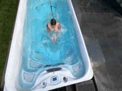 Jacuzzi® PowerPro™ J-19™ - 19ft Swim Spa -Outdoor Living Hot Tubs ADAMxJACUZZI 0100284 1500x1125 a1ba3f31 ee4f 4d53 91a0 5b4cf85f5808