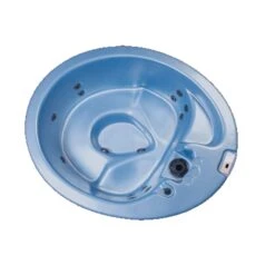 Arctic SpasĀ® Coyote The Bandit Round Insulated Hot Tub Cover