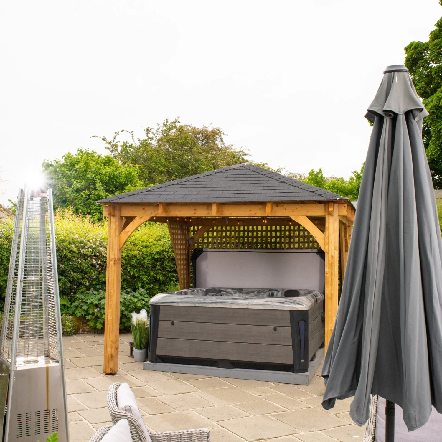 Outdoor Barcelona - 5 Person Hot Tub With 2 Loungers 11 Outdoor Barcelona - 5 Person Hot Tub With 2 Loungers - Image 11