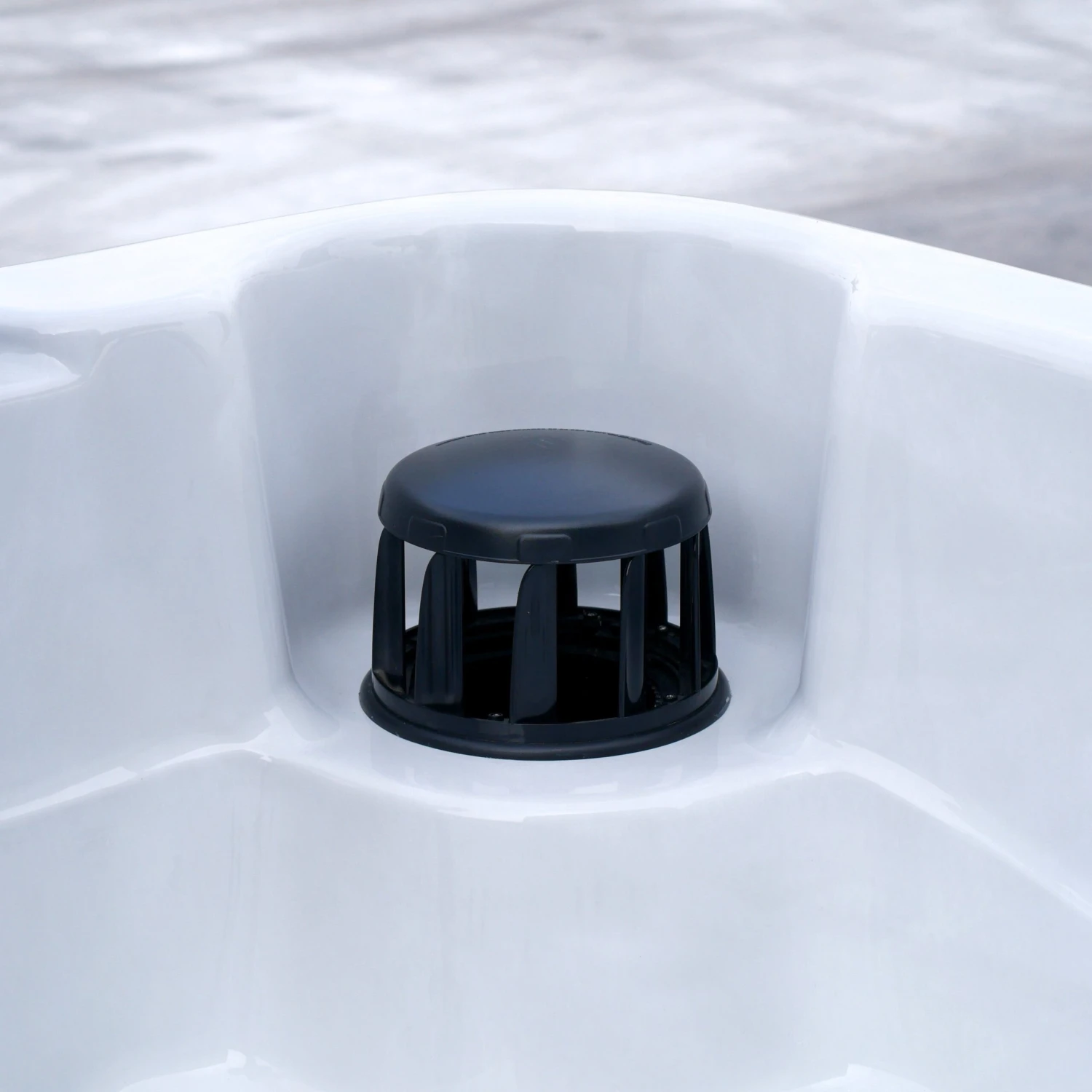 Outdoor Happy - 5 Person Hot Tub With 2 Loungers 11 Outdoor Happy - 5 Person Hot Tub With 2 Loungers - Image 11