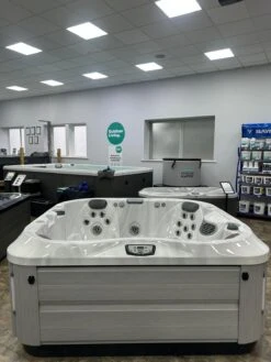 Jacuzzi® J335 Hot Tub 16 Jacuzzi® J335 Hot Tub -Outdoor Living Hot Tubs IMG 20251003 WA0026