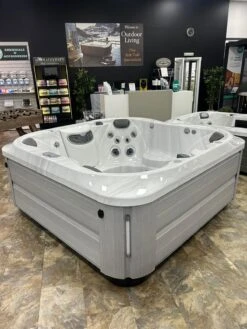 Jacuzzi® J335 Hot Tub 13 Jacuzzi® J335 Hot Tub -Outdoor Living Hot Tubs IMG 20251003 WA0030