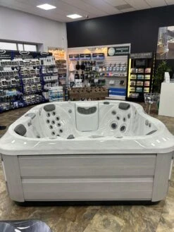 Jacuzzi® J335 Hot Tub 15 Jacuzzi® J335 Hot Tub -Outdoor Living Hot Tubs IMG 20251003 WA0031