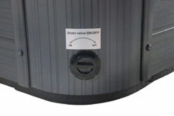 Vacation Social - 7 Person Hot Tub -Outdoor Living Hot Tubs IMG 02331