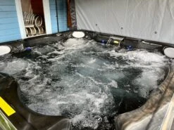 Jacuzzi® J235™ / J235IP™ - 6 Person Hot Tub With 1 Lounger -Outdoor Living Hot Tubs J235MidnightDriftwood Will3