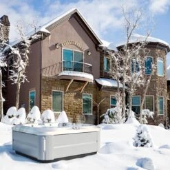 Jacuzzi® J345IP™ - 7 Person Hot Tub -Outdoor Living Hot Tubs J345lifestyle2020