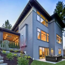 Jacuzzi® J365IP™ - 7 Person Hot Tub -Outdoor Living Hot Tubs J365lifestyle2020