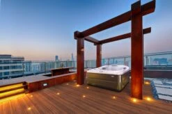 Jacuzzi® J445IP™ - 7 Person Hot Tub -Outdoor Living Hot Tubs JHT J445 Lifestyle 4254x2829 c665553c 5543 483f a466 61582fd92140