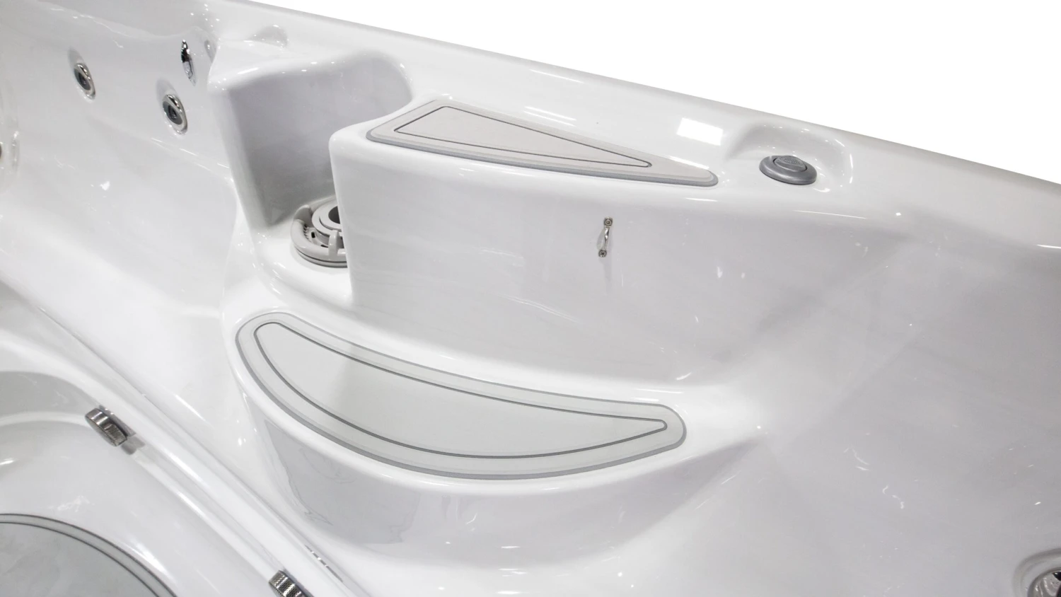 Jacuzzi® PowerPlay™ J-13™ - 13ft Swim Spa 15 Jacuzzi® PowerPlay™ J-13™ - 13ft Swim Spa - Image 15