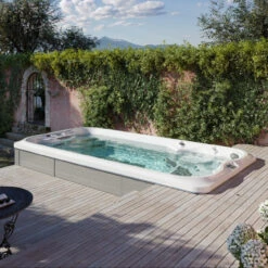 Jacuzzi® PowerPro™ J-16™ - 16ft Swim Spa -Outdoor Living Hot Tubs JacuzziJ16PowerProSwimSpa