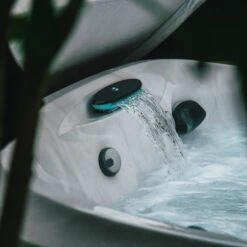 Jacuzzi® J475IP™ - 6 Person Hot Tub With 1 Lounger -Outdoor Living Hot Tubs Jacuzzi J475IP 5 6PersonHotTub square 12