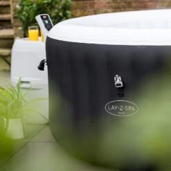Lay-z Spa Lay-Z-Spa® AirJet Miami - 4 Person Inflatable Hot Tub 30 Lay-z Spa Lay-Z-Spa® AirJet Miami - 4 Person Inflatable Hot Tub -Outdoor Living Hot Tubs LayZSpaMiami11
