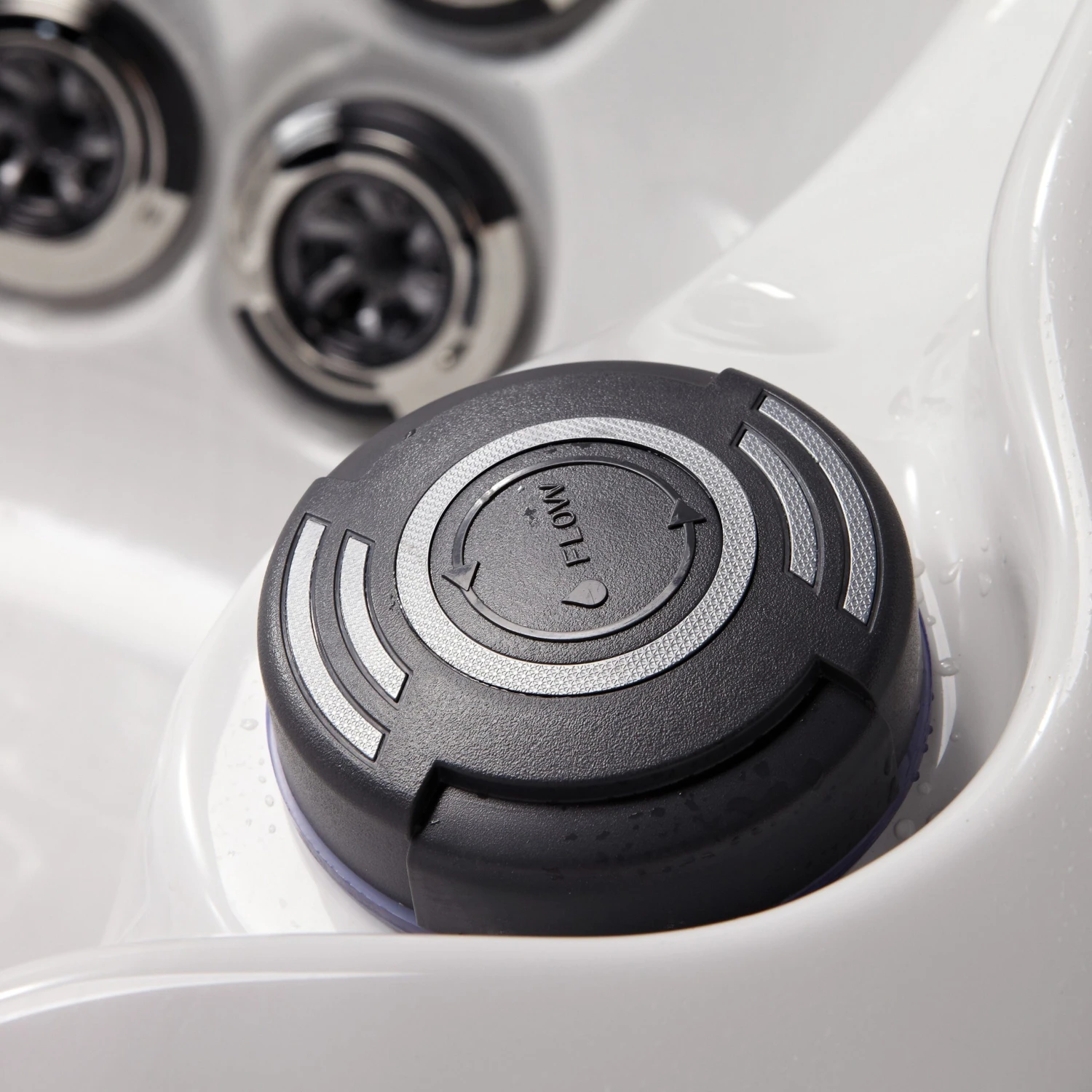 Outdoor Marseille - 5 Person Hot Tub With 2 Loungers 17 Outdoor Marseille - 5 Person Hot Tub With 2 Loungers - Image 17