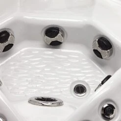 Outdoor Marseille - 5 Person Hot Tub With 2 Loungers 34 Outdoor Marseille - 5 Person Hot Tub With 2 Loungers -Outdoor Living Hot Tubs MarseilleHotTub 6