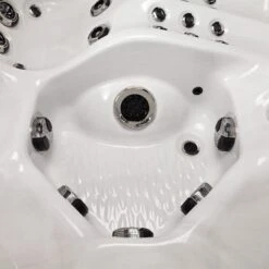 Outdoor Monaco - 5 Person Hot Tub With 1 Lounger -Outdoor Living Hot Tubs MonacoHotTub 7