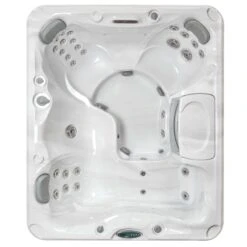 Sundance® Montclair⢠Sunstrong⢠Thermal Hot Tub Cover