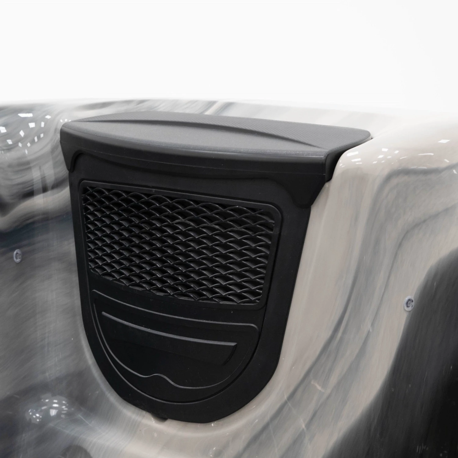 Outdoor Refresh - 6 Person Hot Tub With 1 Lounger 15 Outdoor Refresh - 6 Person Hot Tub With 1 Lounger - Image 15