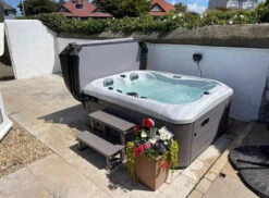 Outdoor Tahiti - 3 Person Hot Tub With 1 Lounger -Outdoor Living Hot Tubs OutdoorTahiti 7