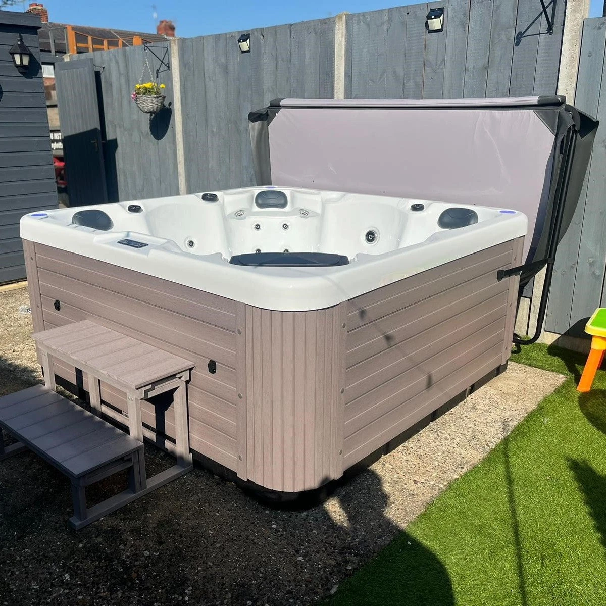 Outdoor Trident Lite - 5 Person Hot Tub With 2 Loungers 18 Outdoor Trident Lite - 5 Person Hot Tub With 2 Loungers - Image 18