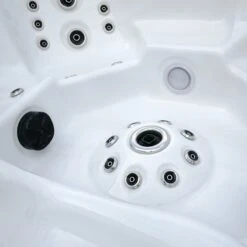 Outdoor Palma - 6 Person Hot Tub With 1 Lounger -Outdoor Living Hot Tubs Palma2021 3