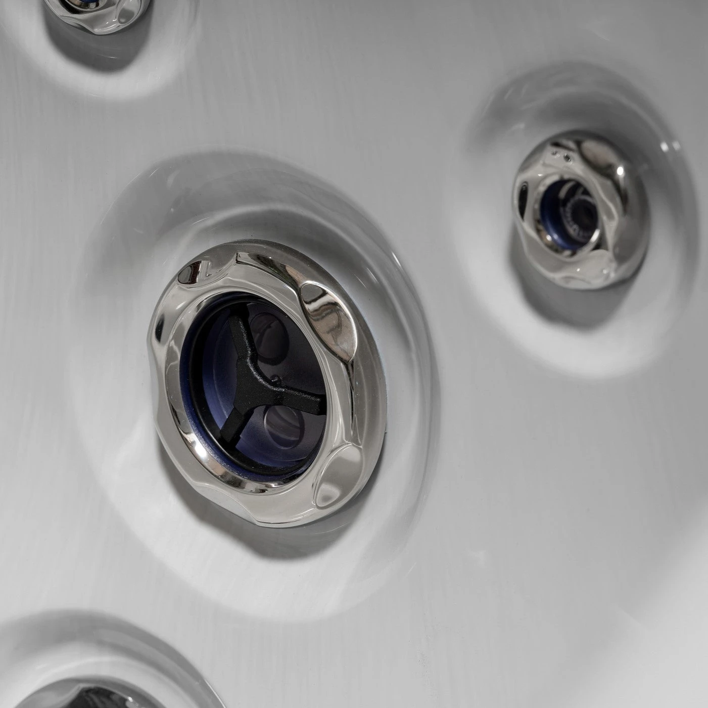 Sun & Soul™ 550™ - 5 Person Hot Tub With 2 Loungers 5 Sun & Soul™ 550™ - 5 Person Hot Tub With 2 Loungers - Image 5