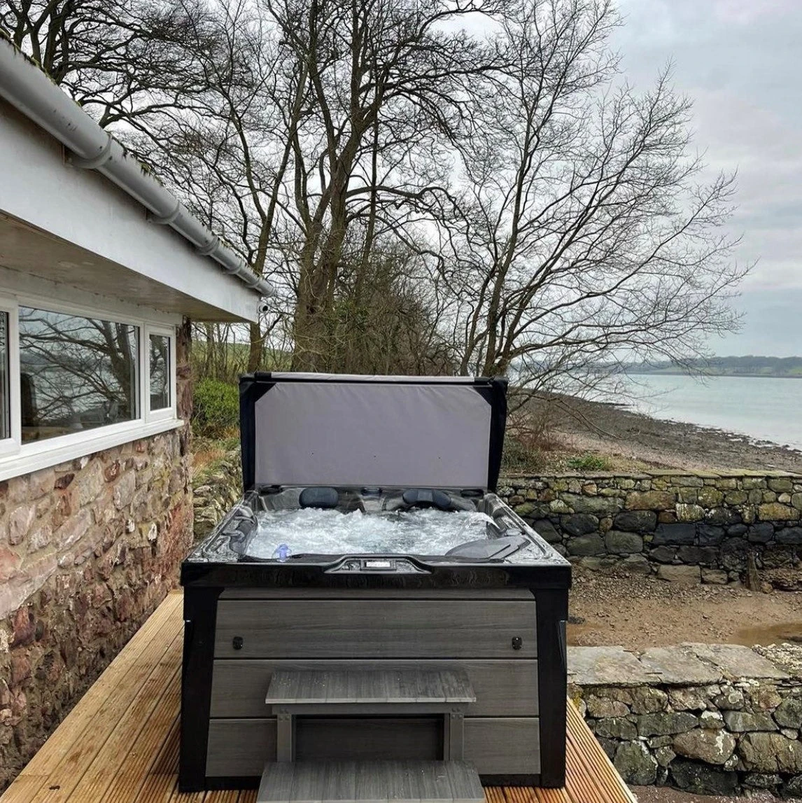 Outdoor Topaz - 3 Person Hot Tub With 2 Loungers 15 Outdoor Topaz - 3 Person Hot Tub With 2 Loungers - Image 15