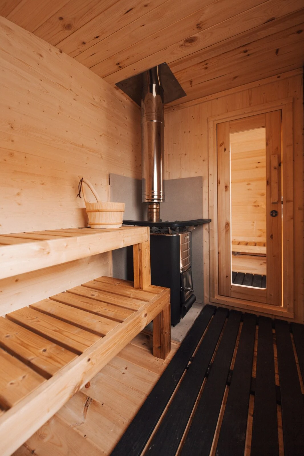 Outdoor Terrace 160 - 2 To 4 Person Barrel Sauna 12 Outdoor Terrace 160 - 2 To 4 Person Barrel Sauna - Image 12