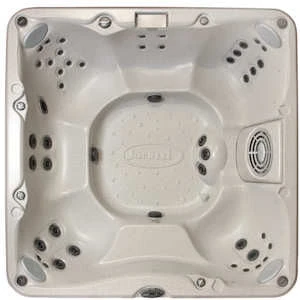 Jacuzzi® J280™ ProLast™ Hot Tub Winter Cover 1 Jacuzzi® J280™ ProLast™ Hot Tub Winter Cover